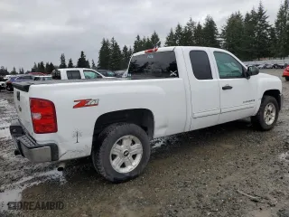 2013 Chevrolet Silverado 1500 LT with VIN 1GCRCSE00DZ272486, listed as a Copart auction lot 49567055 with 156,156 mi miles and Clean Title. Bid and sale history available at carsss.com. Image 3.