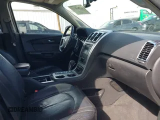 2008 GMC Acadia SLT2 with VIN 1GKEV33798J234861, listed as a IAAI auction lot 41943113 with 206,447 mi miles and . Bid and sale history available at DreamBid. Image 5.