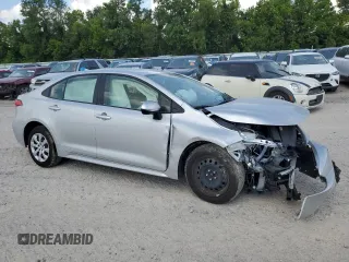 2022 Toyota Corolla LE with VIN JTDEPMAE6N3030161, listed as a Copart auction lot 58030254 with 8,842 mi miles and Non Repairable. Bid and sale history available at carsss.com. Image 4.