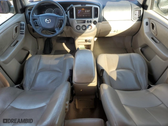 2003 Mazda Tribute ES with VIN 4F2CZ06113KM29983, listed as a Copart auction lot 44841925 with 124,216 mi miles and Clean Title. Bid and sale history available at carsss.com. Image 8.