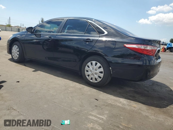 2017 Toyota Camry XLE z VIN 4T1BF1FK1HU781648, wystawiony jako Copart lot #57141715 z przebiegiem 70 437 mil mil oraz Szkoda całkowita • Salvage title. Historia ofert i sprzedaży dostępna na DreamBid. Obrazek 2.