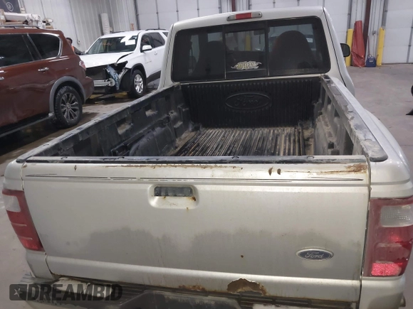 2001 Ford Ranger XL Fleet with VIN 1FTZR15E81TA57053, listed as a IAAI auction lot 41535115 with 146,784 mi miles. Bid and sale history available at carsss.com. Image 16.
