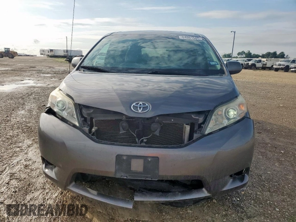 2011 Toyota Sienna LE AAS with VIN 5TDKK3DC7BS171627, listed as a Copart auction lot 64001605 with 130,748 mi miles and Salvage title. Bid and sale history available at DreamBid. Image 5.