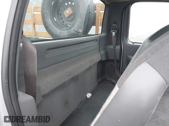 1999 Ford F-150 with VIN 2FTZF1828XCA85643, listed as a IAAI auction lot 41347113 with 173,813 mi miles and . Bid and sale history available at DreamBid. Image 8.