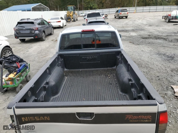 2000 Nissan Frontier 2WD XE with VIN 1N6ED26T0YC314102, listed as a Copart auction lot 83678264 with 174,419 mi miles and Salvage Title. Bid and sale history available at carsss.com. Image 10.