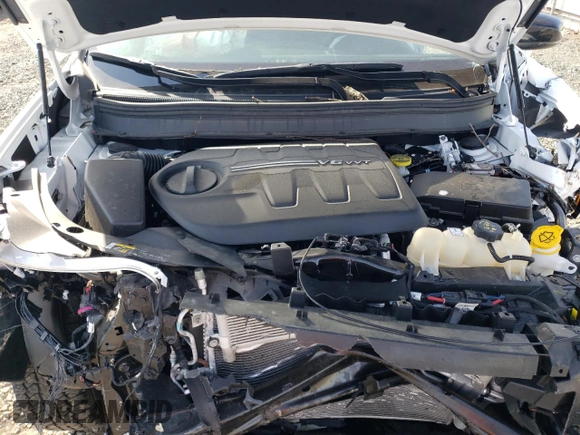 2022 Jeep Cherokee Trailhawk с VIN 1C4PJMBX3ND549057, выставлен на аукционе Copart как лот 48959915 с пробегом 21 381 миль миль и Списание • Salvage title. История ставок и продаж доступна на DreamBid. Изображение 13.