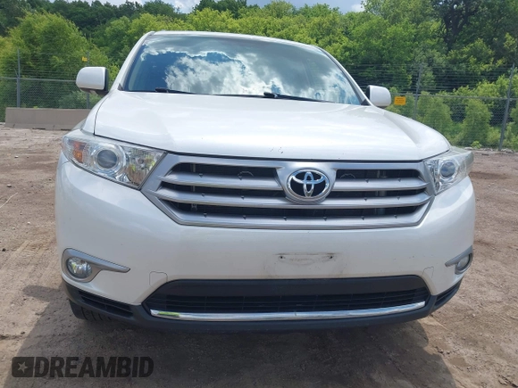2011 Toyota Highlander Limited with VIN 5TDDK3EH6BS081646, listed as a IAAI auction lot 42612246 with 114,488 mi miles and . Bid and sale history available at DreamBid. Image 12.