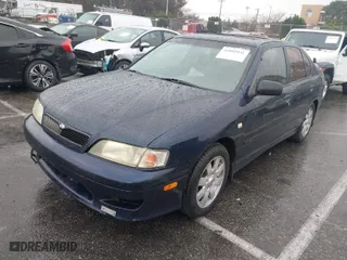 2002 Infiniti G20 Luxury with VIN JNKCP11A32T503995, listed as a IAAI auction lot 41802931 with 209,145 mi miles. Bid and sale history available at carsss.com. Image 2.