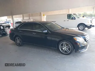 2016 Mercedes-Benz E 350 Luxury with VIN WDDHF8JBXGB225644, listed as a IAAI auction lot 42233644 with 189,908 mi miles and . Bid and sale history available at DreamBid. Image 13.