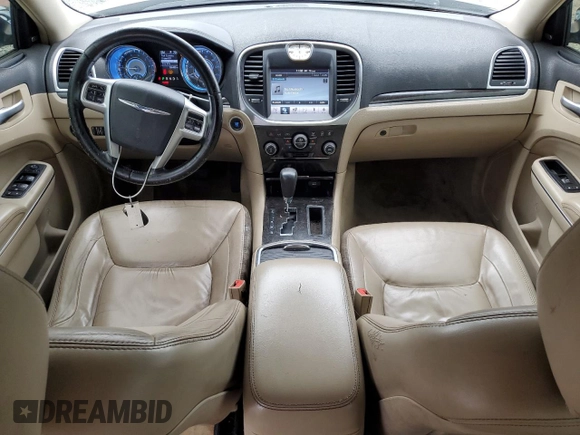 2011 Chrysler 300 Limited с VIN 2C3CA5CG0BH613884, выставлен на аукционе Copart как лот 79624194 с пробегом 156 489 миль миль и Списание • Salvage title. История ставок и продаж доступна на DreamBid. Изображение 8.