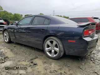 2012 Dodge Charger SXT with VIN 2C3CDXHG0CH164929, listed as a Copart auction lot 72173684 with 177,116 mi miles and Clean Title. Bid and sale history available at carsss.com. Image 2.