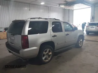 2012 Chevrolet Tahoe LT z VIN 1GNSCBE01CR326465, wystawiony jako IAAI lot #42183450 z przebiegiem 220 129 mil mil oraz . Historia ofert i sprzedaży dostępna na DreamBid. Obrazek 4.