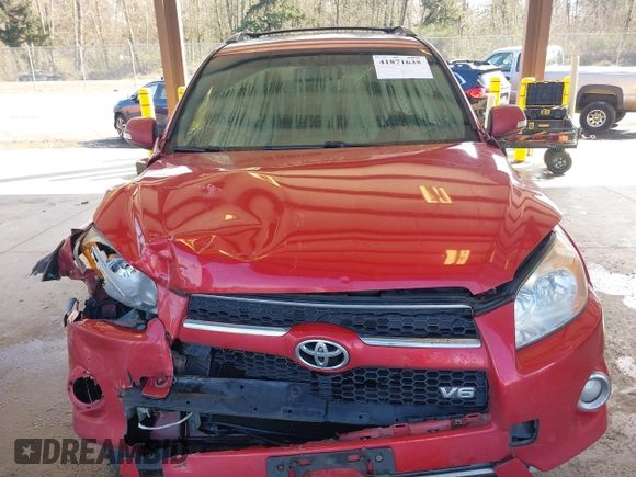 2011 Toyota RAV4 Ltd with VIN 2T3DK4DVXBW046426, listed as a IAAI auction lot 41871635 with 272,365 mi miles. Bid and sale history available at carsss.com. Image 6.