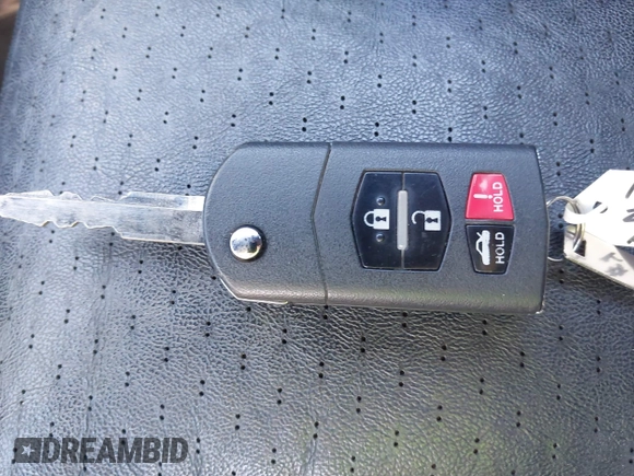 2011 Mazda 6 i Touring с VIN 1YVHZ8CH7B5M02283, выставлен на аукционе IAAI как лот 41769137 с пробегом 157 972 миль миль и . История ставок и продаж доступна на DreamBid. Изображение 11.