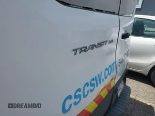 2016 Ford Transit Cargo с VIN 1FTYE1YM0GKB15648, выставлен на аукционе IAAI как лот 42679254 с пробегом 135 283 миль миль и . История ставок и продаж доступна на DreamBid. Изображение 18.