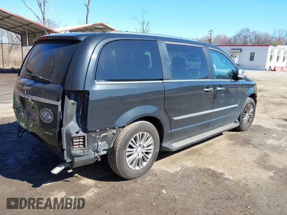 2016 Chrysler Town & Country Limited Platinum with VIN 2C4RC1GG8GR215892, listed as a IAAI auction lot 41779400 with 156,678 mi miles. Bid and sale history available at carsss.com. Image 4.
