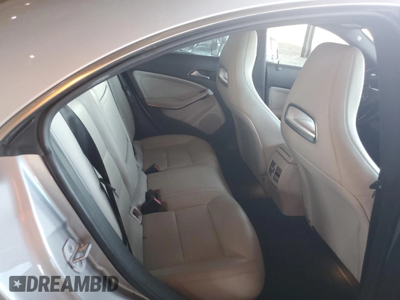 2015 Mercedes-Benz CLA 250 with VIN WDDSJ4EB2FN181305, listed as a Copart auction lot 55330535 with 115,292 mi miles and Salvage Title. Bid and sale history available at DreamBid. Image 10.