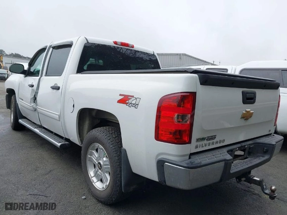 2012 Chevrolet Silverado 1500 LT with VIN 3GCPKSE72CG109571, listed as a IAAI auction lot 40809226 with 124,270 mi miles. Bid and sale history available at carsss.com. Image 3.