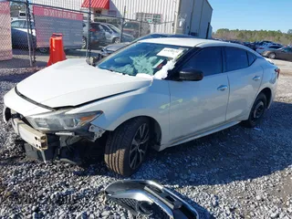 2017 Nissan Maxima SV with VIN 1N4AA6AP3HC400571, listed as a IAAI auction lot 41430131 with 152,510 mi miles and . Bid and sale history available at DreamBid. Image 18.