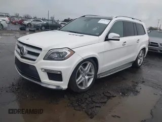 2014 Mercedes-Benz GL-Class GL 550 with VIN 4JGDF7DEXEA328392, listed as a IAAI auction lot 41187269 with 1 mi miles. Bid and sale history available at carsss.com. Image 2.