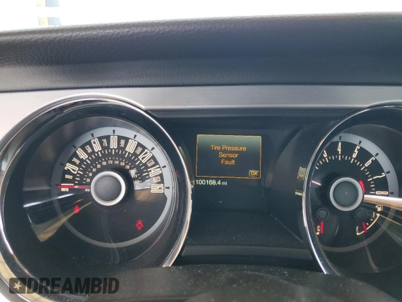2013 Ford Mustang V6 with VIN 1ZVBP8AM0D5230180, listed as a Copart auction lot 61626655 with 100,168 mi miles and Salvage title. Bid and sale history available at DreamBid. Image 9.