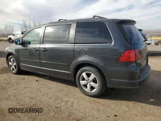2011 Volkswagen Routan SE with VIN 2V4RW3DGXBR642528, listed as a Copart auction lot 45082055 with 167,067 mi miles and Salvage title. Bid and sale history available at DreamBid. Image 2.
