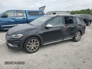2019 Volkswagen Golf S z VIN 3VWH17AUXKM515711, wystawiony jako Copart lot #56496305 z przebiegiem 44 196 mil mil oraz Czysty tytuł • Clean title. Historia ofert i sprzedaży dostępna na DreamBid. Obrazek 1.