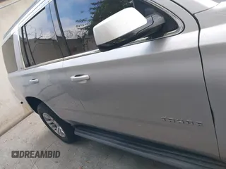 2017 Chevrolet Tahoe LT с VIN 1GNSCBKC2HR226056, выставлен на аукционе IAAI как лот 42614337 с пробегом 79 609 миль миль и . История ставок и продаж доступна на DreamBid. Изображение 14.