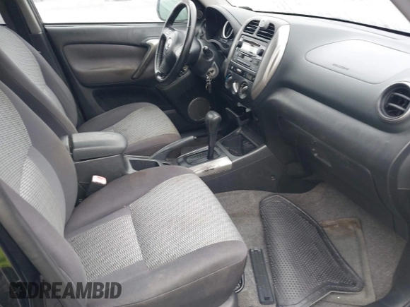 2005 Toyota RAV4 with VIN JTEHD20V550047767, listed as a IAAI auction lot 40388030 with 167,988 mi miles. Bid and sale history available at carsss.com. Image 5.