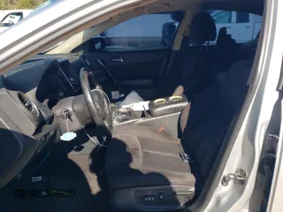 2010 Nissan Maxima S с VIN 1N4AA5AP8AC832475, выставлен на аукционе Copart как лот 52160445 с пробегом 178 479 миль миль и Списание • Salvage title. История ставок и продаж доступна на DreamBid. Изображение 7.