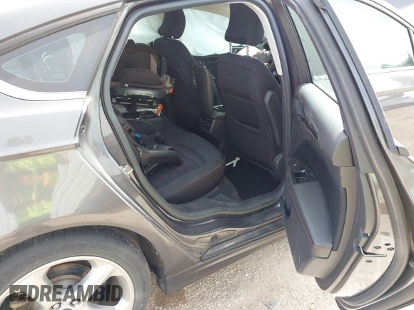 2015 Ford Fusion SE with VIN 3FA6P0H7XFR233678, listed as a IAAI auction lot 41743085 with 1 mi miles. Bid and sale history available at carsss.com. Image 8.