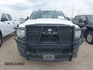 2022 Ram 2500 Tradesman with VIN 3C6UR5CJXNG204016, listed as a IAAI auction lot 42146186 with 105,216 mi miles. Bid and sale history available at carsss.com. Image 12.