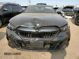 2024 BMW 5 Series 540i xDrive with VIN WBA63FJ06RCR52447, listed as a Copart auction lot 70771024 with 0 mi miles and Salvage Title. Bid and sale history available at carsss.com. Image 5.