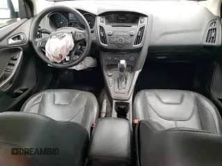 2016 Ford Focus SE z VIN 1FADP3F29GL358431, wystawiony jako Copart lot #63378655 z przebiegiem 152 115 mil mil oraz Szkoda całkowita • Salvage title. Historia ofert i sprzedaży dostępna na DreamBid. Obrazek 8.