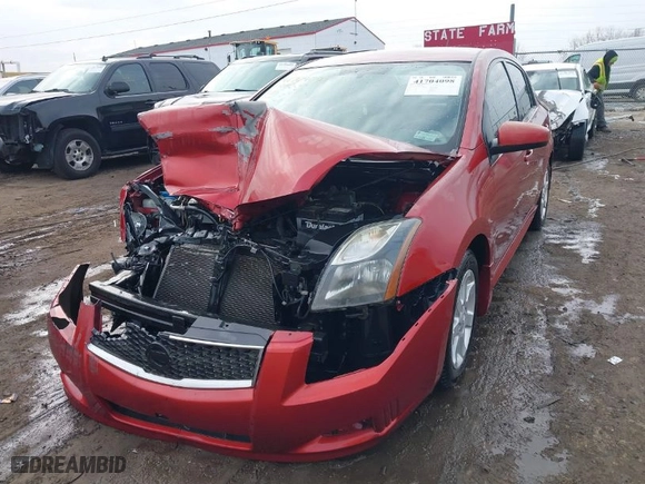 2011 Nissan Sentra 2.0 SR with VIN 3N1AB6APXBL618688, listed as a IAAI auction lot 41704098 with 137,305 mi miles. Bid and sale history available at carsss.com. Image 2.