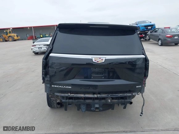2021 Cadillac Escalade Premium Luxury with VIN 1GYS3CKL2MR163981, listed as a IAAI auction lot 41593007 with 61,753 mi miles. Bid and sale history available at carsss.com. Image 16.
