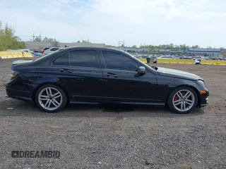 2013 Mercedes-Benz C 300 Sport with VIN WDDGF8AB1DA821545, listed as a IAAI auction lot 42116822 with 122,443 mi miles and . Bid and sale history available at carsss.com. Image 13.