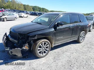 2016 Jeep Compass Latitude with VIN 1C4NJDEB5GD753210, listed as a IAAI auction lot 40530185 with 87,045 mi miles. Bid and sale history available at carsss.com. Image 18.