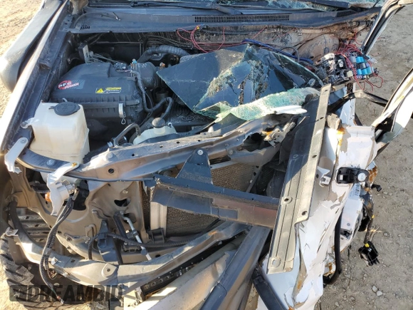 2015 Toyota Tacoma z VIN 5TFUX4EN6FX030970, wystawiony jako Copart lot #50354015 z przebiegiem Nie podano mil oraz Szkoda całkowita • Salvage title. Historia ofert i sprzedaży dostępna na DreamBid. Obrazek 12.