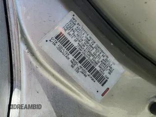 2000 Lexus ES 300 with VIN JT8BF28G3Y5084655, listed as a Copart auction lot 56600925 with 105,499 mi miles and Clean title. Bid and sale history available at DreamBid. Image 12.