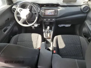 2022 Nissan Kicks S with VIN 3N1CP5BV6NL493761, listed as a Copart auction lot 50304265 with 25,562 mi miles and Salvage Title. Bid and sale history available at carsss.com. Image 8.