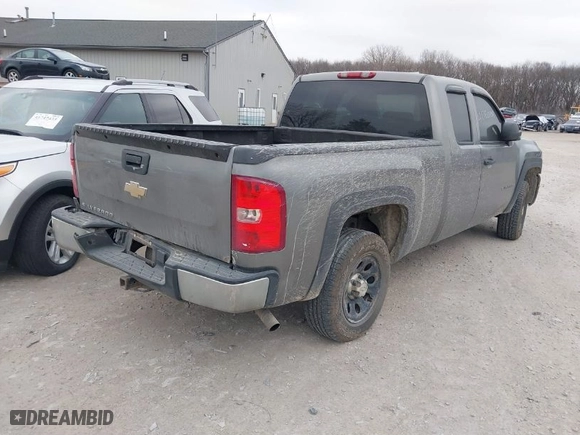 2008 Chevrolet Silverado 1500 Work Truck with VIN 1GCEC19X88Z192472, listed as a IAAI auction lot 41750884 with 191,650 mi miles. Bid and sale history available at carsss.com. Image 4.