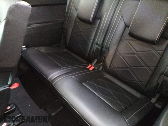 2024 Volkswagen Atlas SE with VIN 1V2HR2CA7RC565025, listed as a IAAI auction lot 42845044 with 25,080 mi miles and . Bid and sale history available at DreamBid. Image 4.