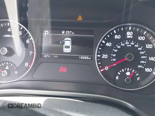 2023 Kia Forte LXS z VIN 3KPF24ADXPE608509, wystawiony jako IAAI lot #42257038 z przebiegiem 19 283 mil mil oraz . Historia ofert i sprzedaży dostępna na DreamBid. Obrazek 7.