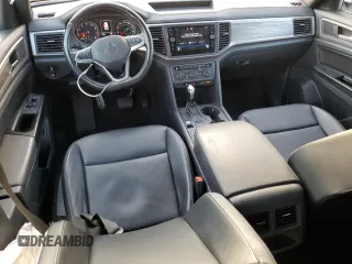 2020 Volkswagen Atlas SE with VIN 1V23C2CA4LC201230, listed as a Copart auction lot 82494594 with 47,880 mi miles and Salvage title. Bid and sale history available at DreamBid. Image 8.