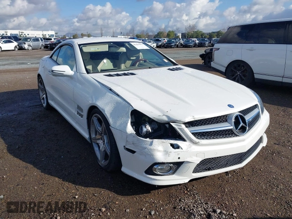2011 Mercedes-Benz SL 550 z VIN WDBSK7BA8BF163043, wystawiony jako IAAI lot #41421075 z przebiegiem 36 875 mil mil oraz . Historia ofert i sprzedaży dostępna na DreamBid. Obrazek 6.