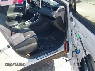 2021 Toyota RAV4 Hybrid XSE with VIN JTME6RFV4MJ008825, listed as a IAAI auction lot 42060148 with 91,129 mi miles and . Bid and sale history available at DreamBid. Image 5.