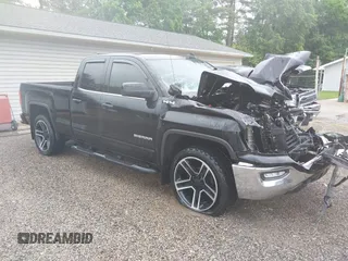 2019 GMC Sierra 1500 SLE z VIN 2GTV2MEC8K1187571, wystawiony jako IAAI lot #42310216 z przebiegiem 50 232 mil mil oraz . Historia ofert i sprzedaży dostępna na DreamBid. Obrazek 1.