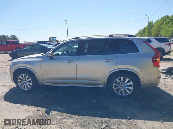 2016 Volvo XC90 T6 Momentum с VIN YV4A22PK2G1024836, выставлен на аукционе IAAI как лот 42038599 с пробегом 85 511 миль миль и . История ставок и продаж доступна на DreamBid. Изображение 15.