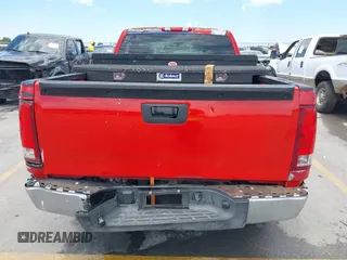2013 GMC Sierra 1500 Work Truck z VIN 1GTN1TEX9DZ343031, wystawiony jako IAAI lot #42467228 z przebiegiem 238 563 mil mil oraz . Historia ofert i sprzedaży dostępna na DreamBid. Obrazek 17.